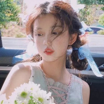 独自夜归的女孩